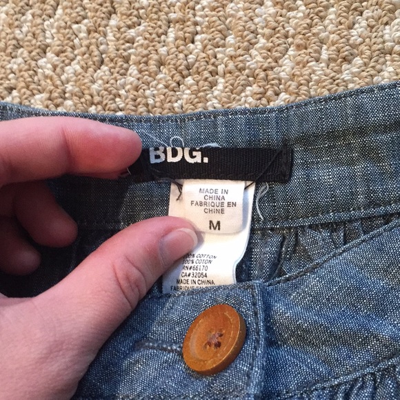 Urban Outfitters BDG Button Front Jean Skirt - Picture 4 of 4